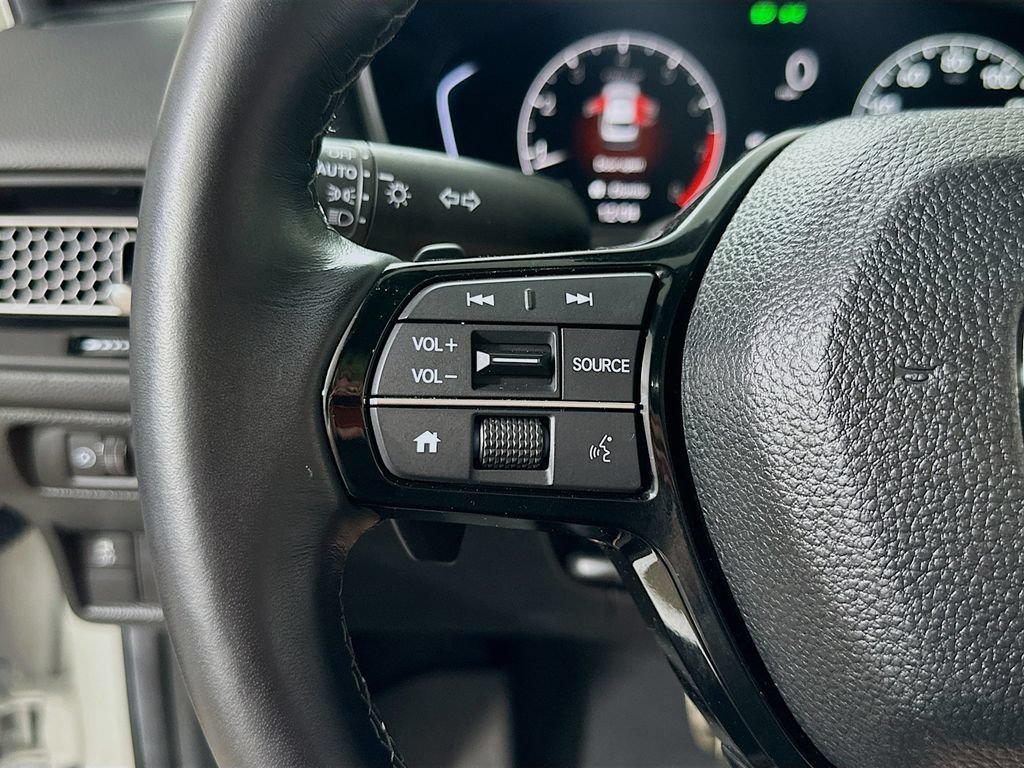 Used 2025 Honda Civic Sport image 22