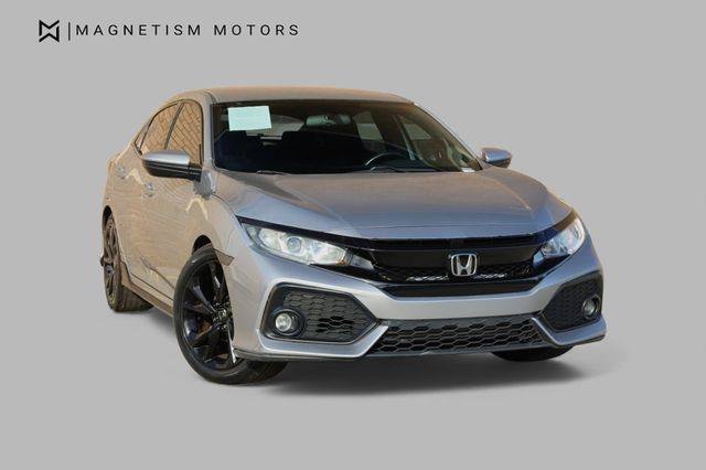 Used 2017 Honda Civic Sport image 8
