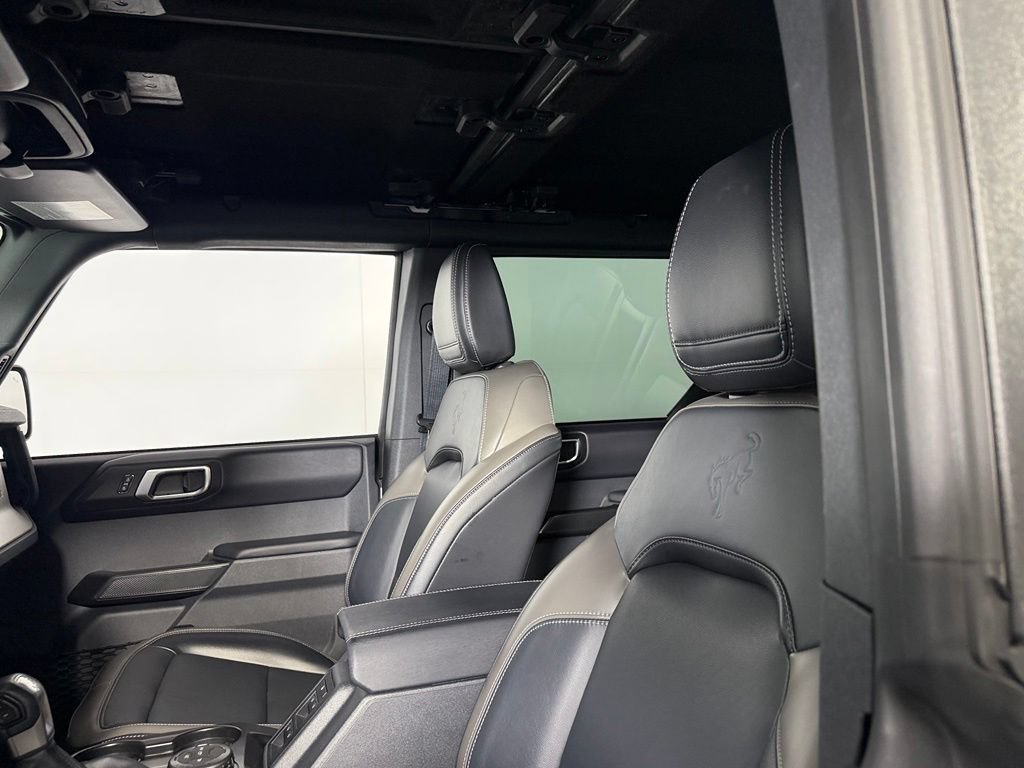 Used 2025 Ford Bronco Outer Banks AWD/4WD image 24