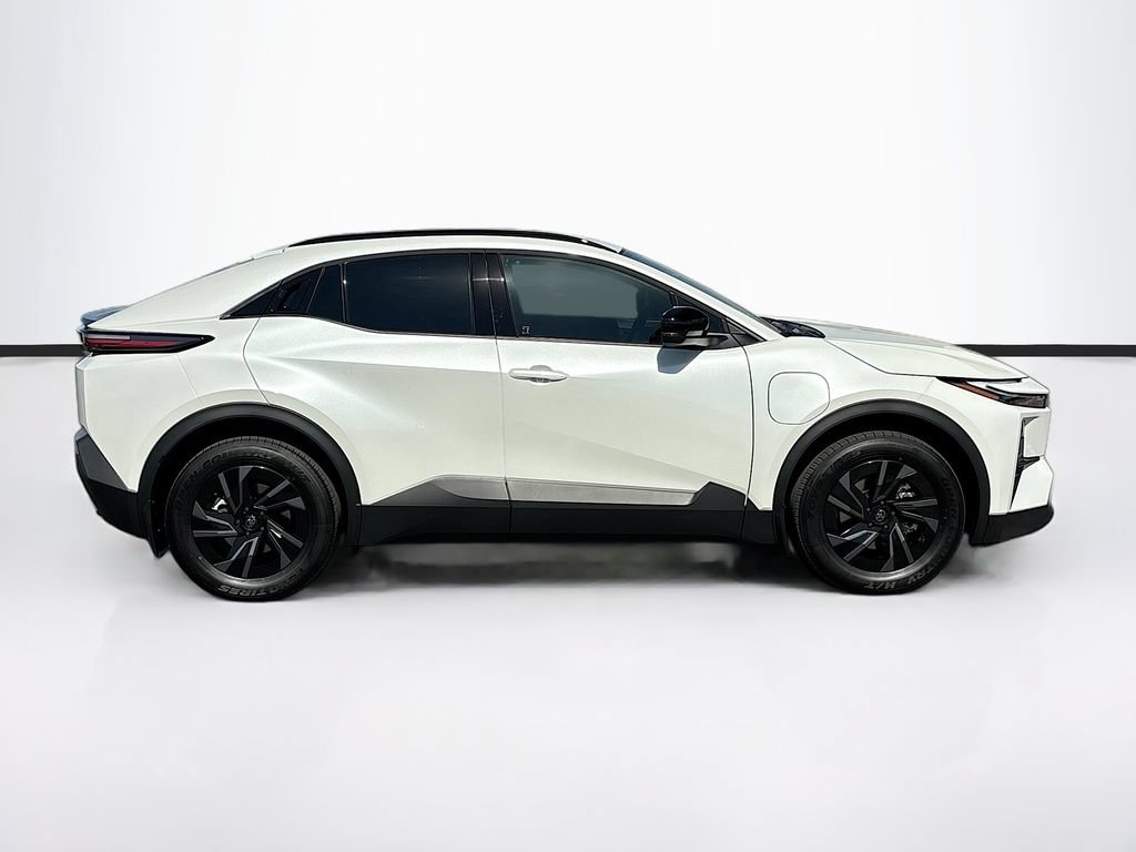 New 2026 Toyota C-HR AWD/4WD image 4