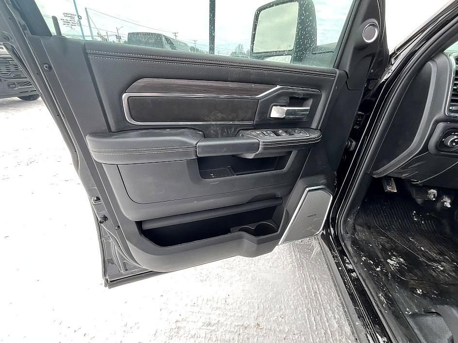 New 2026 RAM 3500 Big Horn w/ Laramie Trim Package image 10