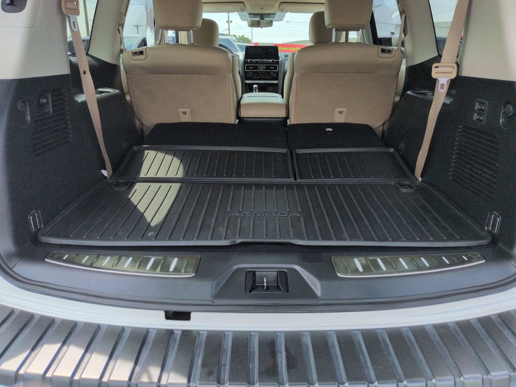 Used 2024 Nissan Armada Platinum w/ Captain's Chairs Package AWD/4WD image 23