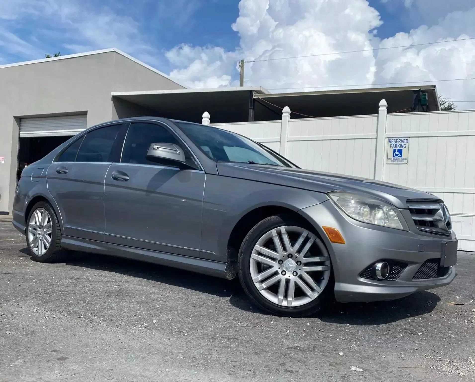 Used 2008 Mercedes-Benz C 300 Sedan image 6