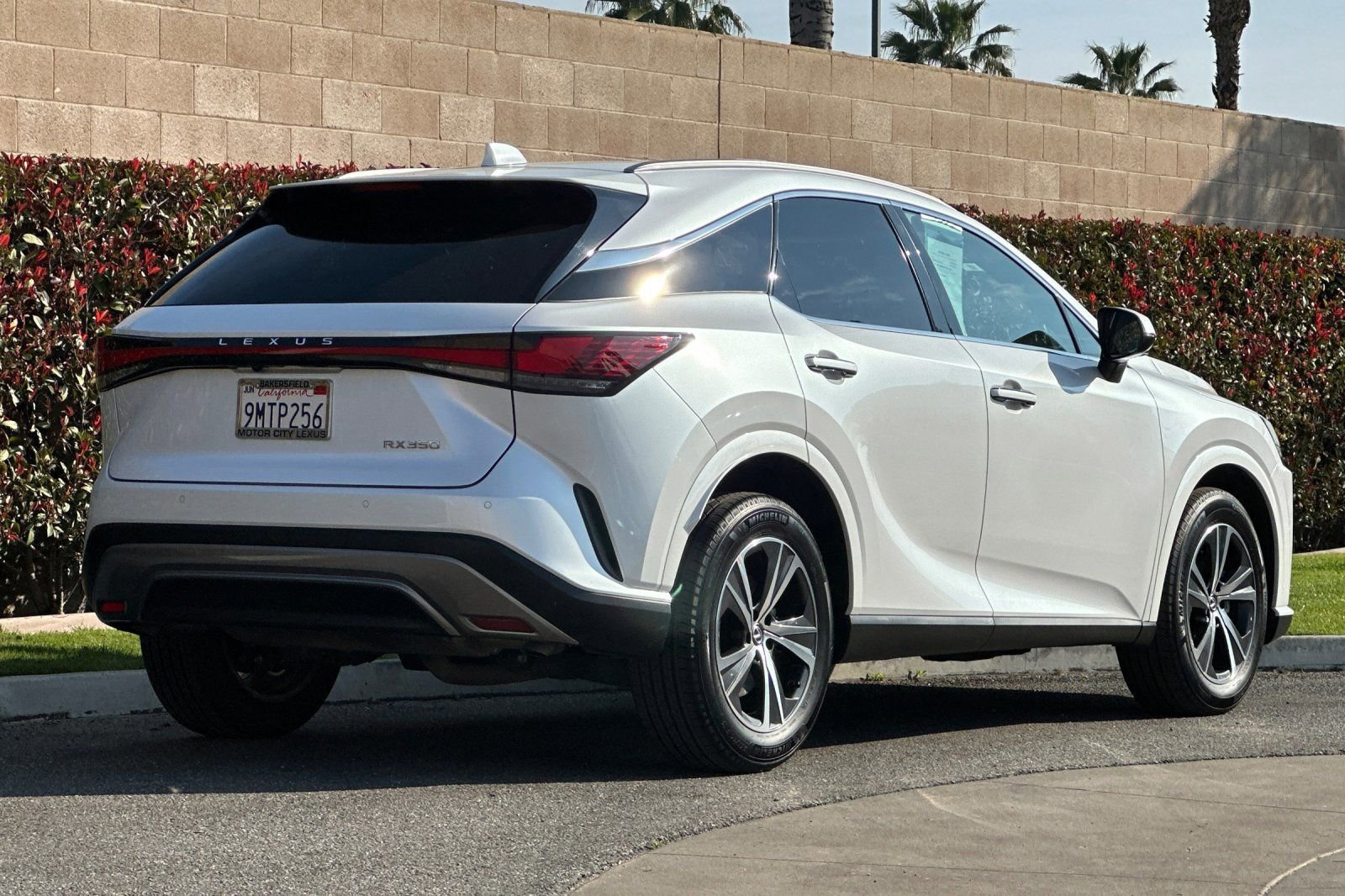 Certified 2024 Lexus RX 350 Premium w/ Convenience Package image 4