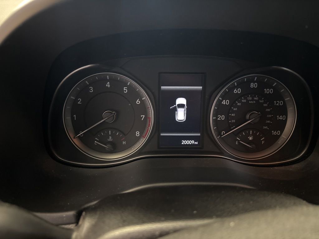 Used 2023 Hyundai Kona SEL image 5