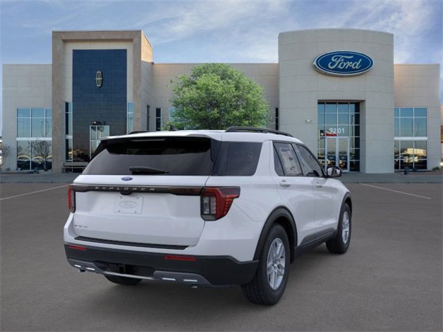 New 2026 Ford Explorer Active w/ Active Comfort Package image 8