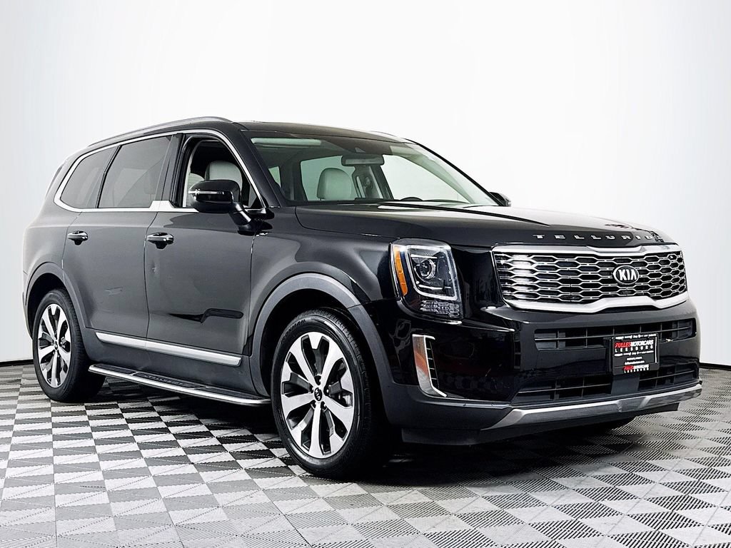 Used 2021 Kia Telluride S FWD image 1