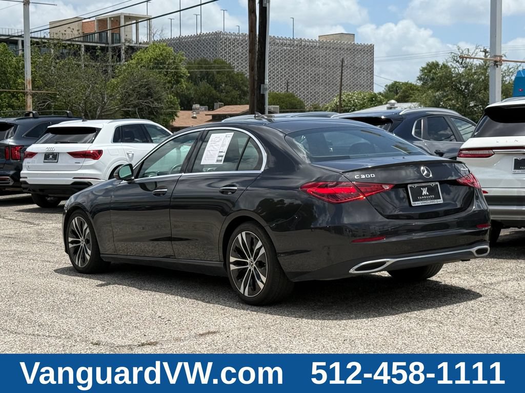 Used 2022 Mercedes-Benz C 300 4MATIC Sedan w/ Digital Light Package image 9