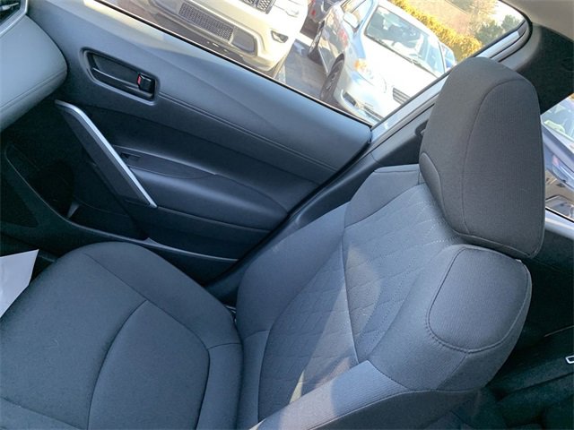 Used 2024 Toyota Corolla Cross LE image 30