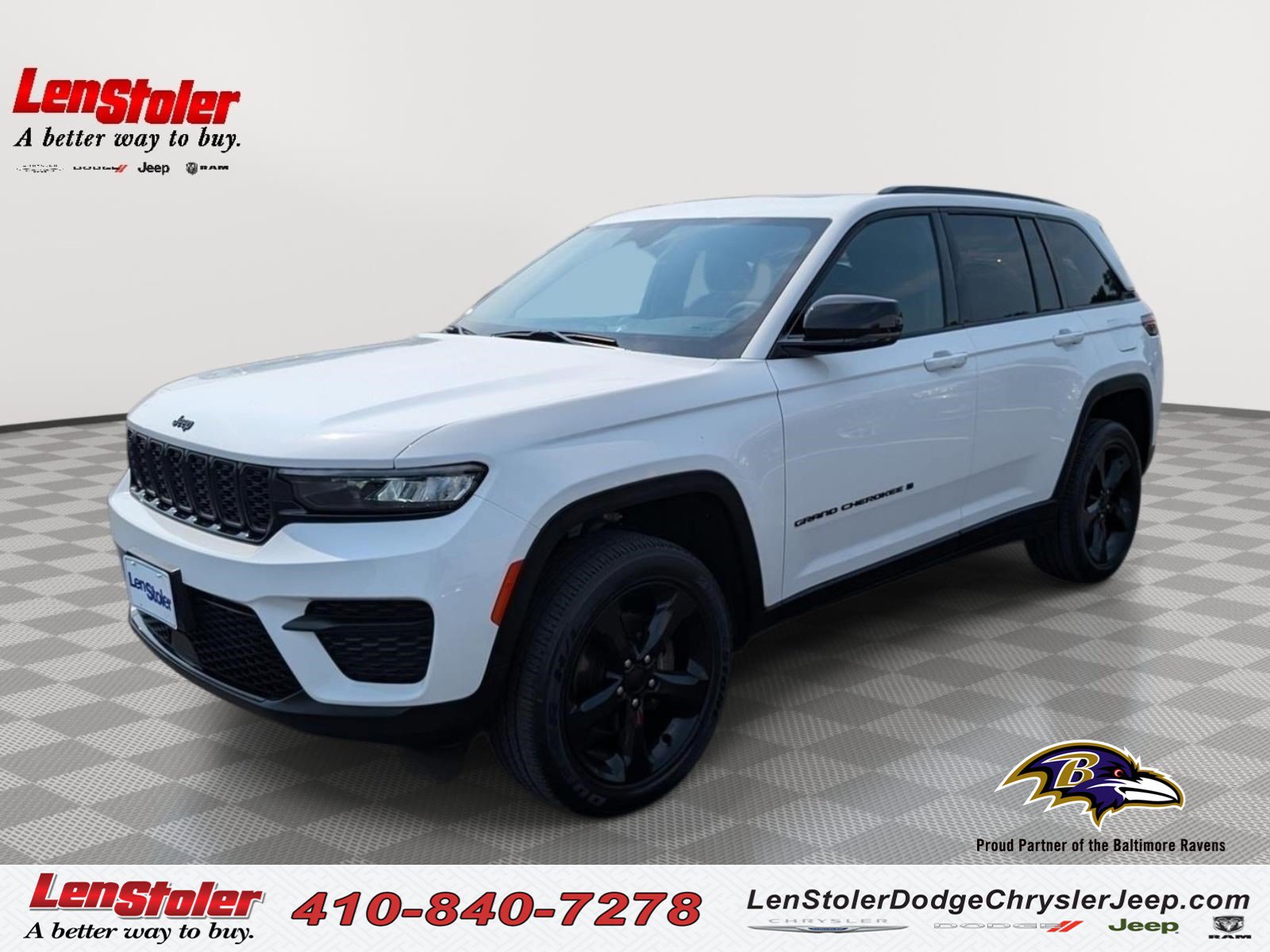 Used 2023 Jeep Grand Cherokee Altitude AWD/4WD image 1