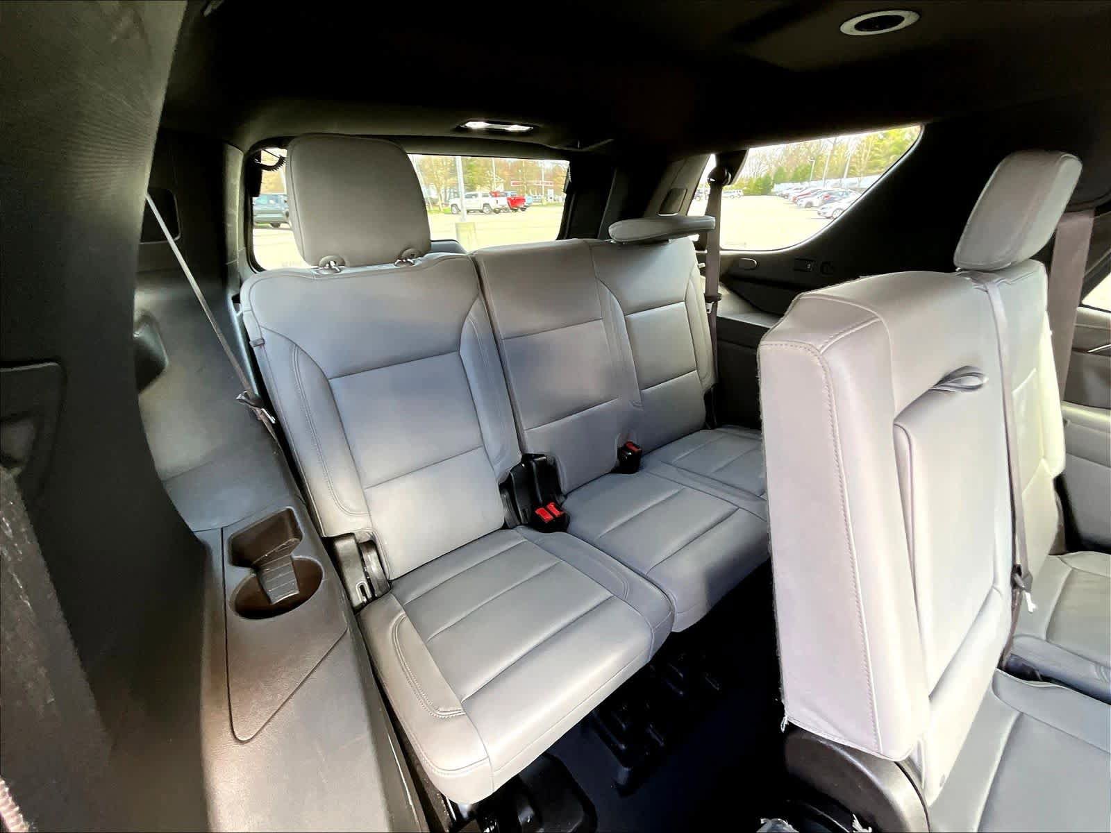 Used 2024 Chevrolet Tahoe LT image 17