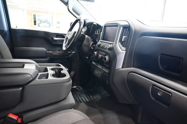 Used 2022 Chevrolet Silverado 1500 RST w/ Bed Protection Package AWD/4WD image 14