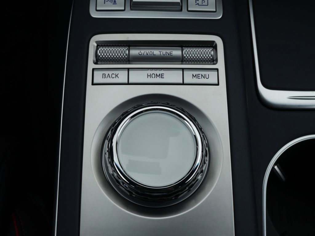 Used 2025 Genesis GV70 3.5T Sport w/ Sport Prestige Package AWD/4WD image 53