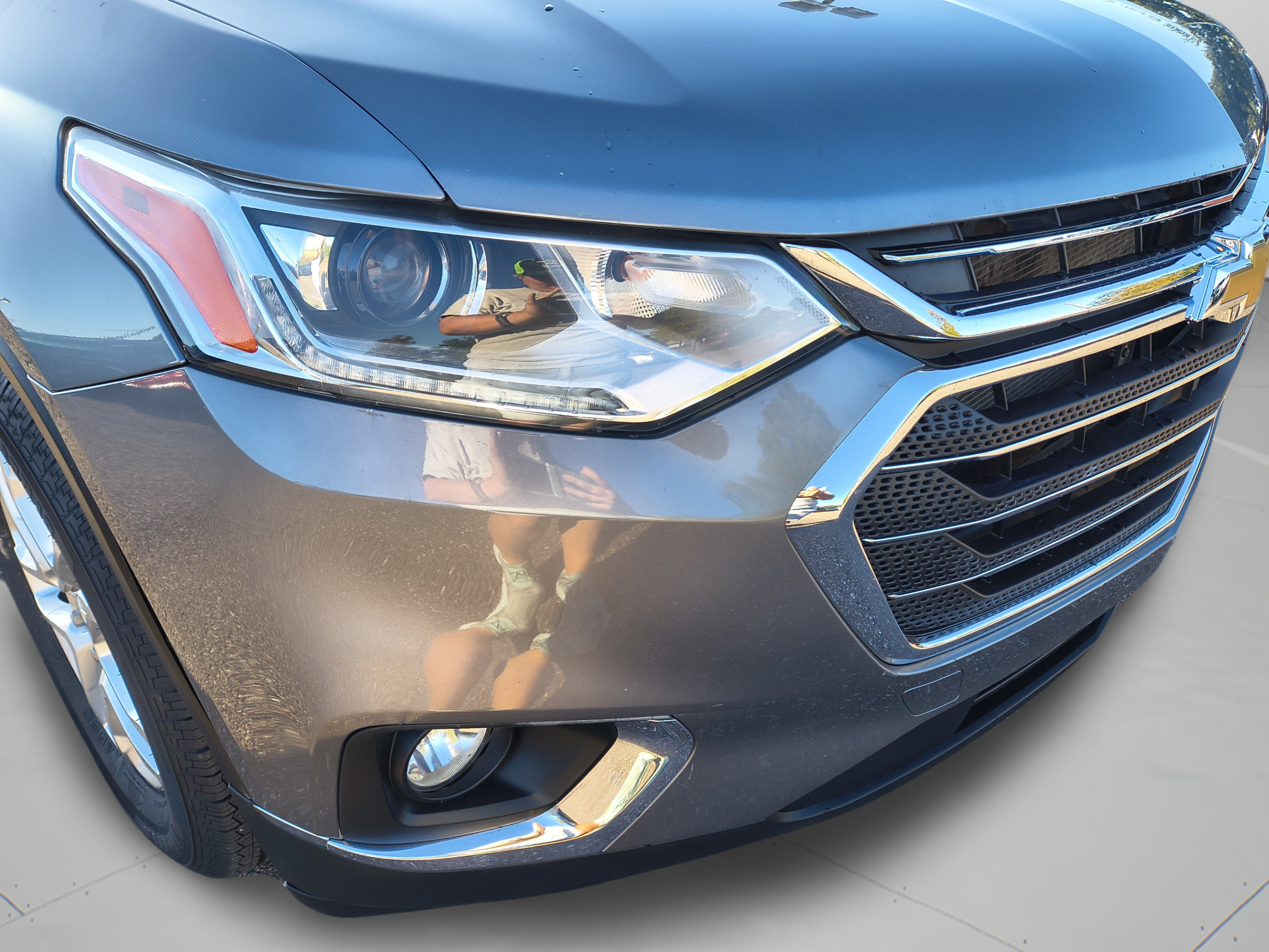 Used 2021 Chevrolet Traverse LT FWD image 33