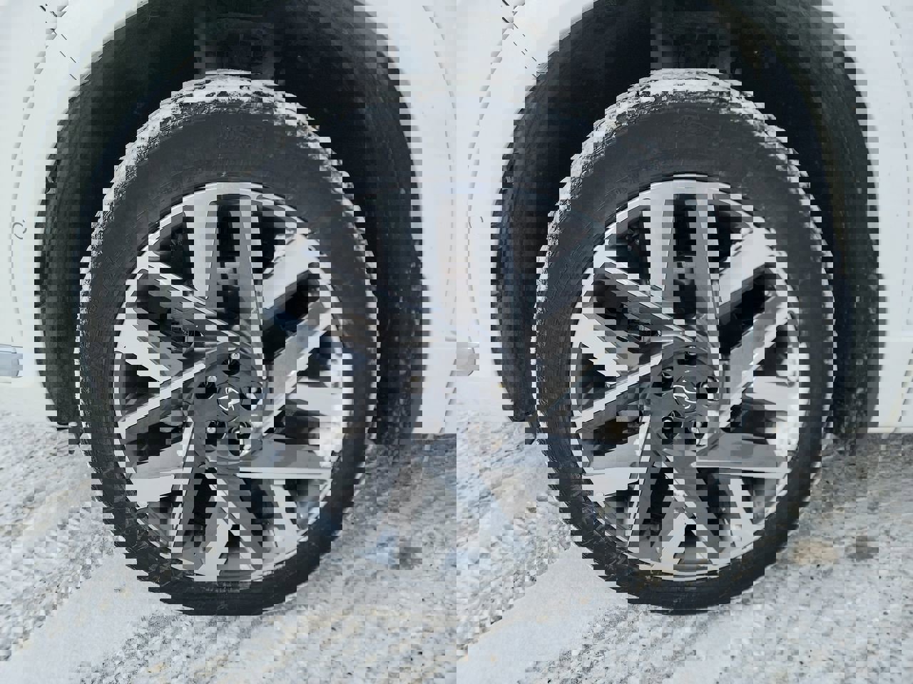 Certified 2023 Hyundai Santa Fe Calligraphy image 10