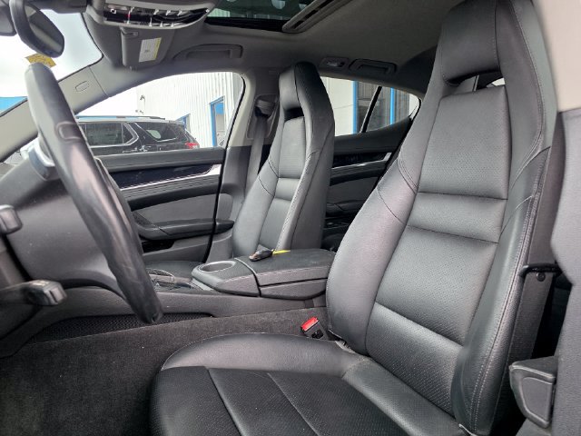 Used 2015 Porsche Panamera 4 AWD/4WD image 11