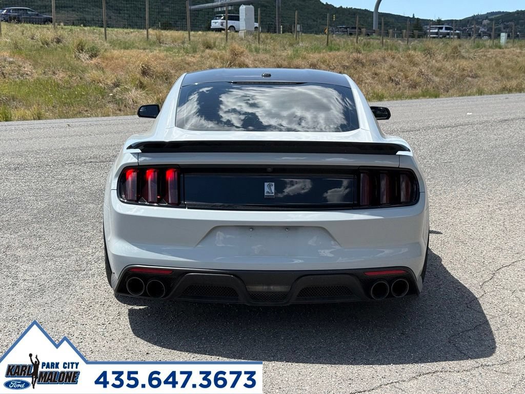 Used 2017 Ford Mustang Shelby GT350 RWD image 4
