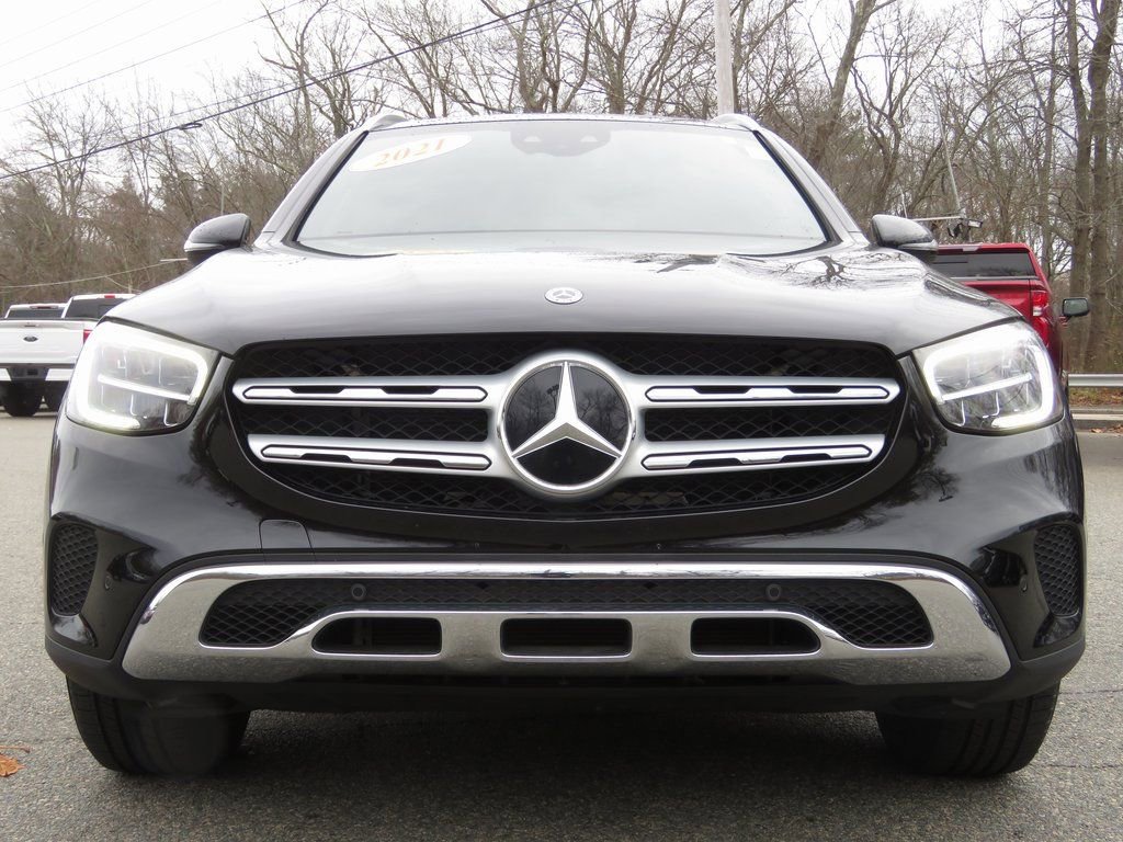 Used 2021 Mercedes-Benz GLC 300 4MATIC image 3