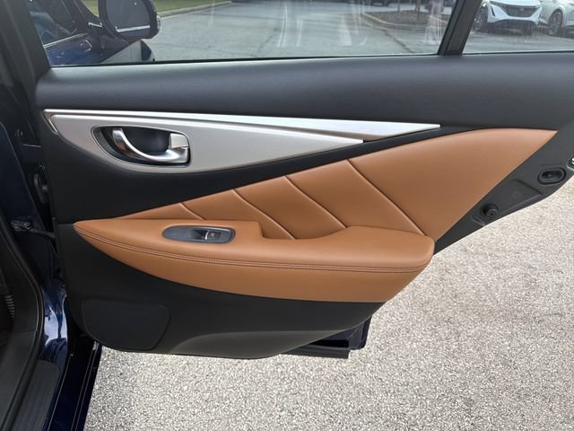 Used 2023 INFINITI Q50 Luxe w/ Cargo Package RWD image 11