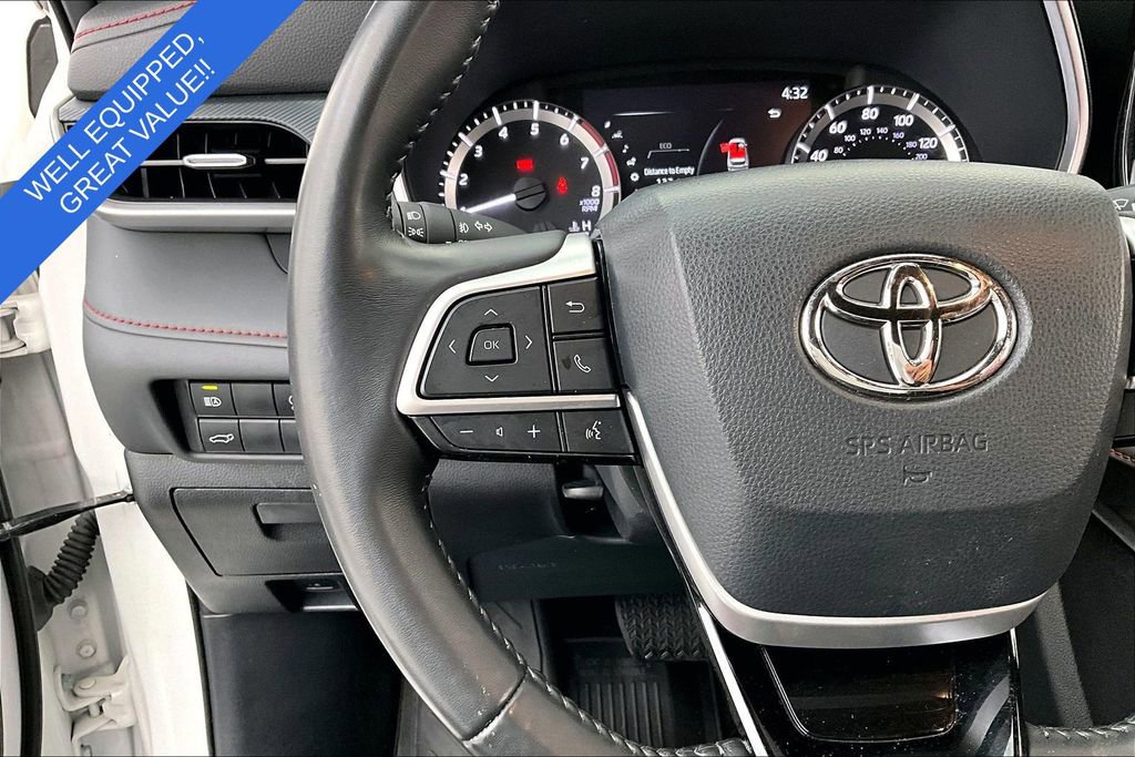 Used 2023 Toyota Highlander XSE image 27