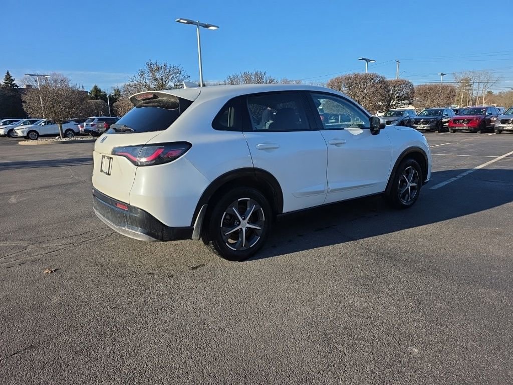 Used 2023 Honda HR-V EX-L image 7