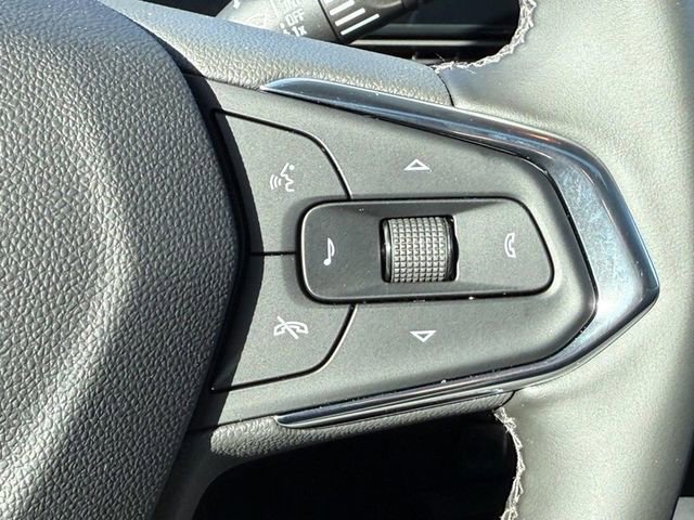 New 2026 Chevrolet Trax ACTIV w/ Sunroof Package FWD image 10