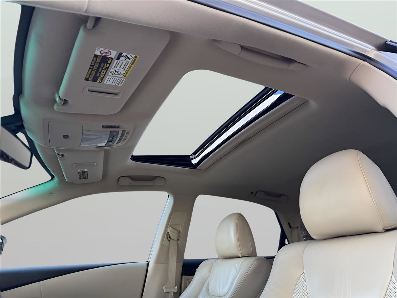 Used 2012 Lexus RX 450h FWD w/ Premium Pkg image 16