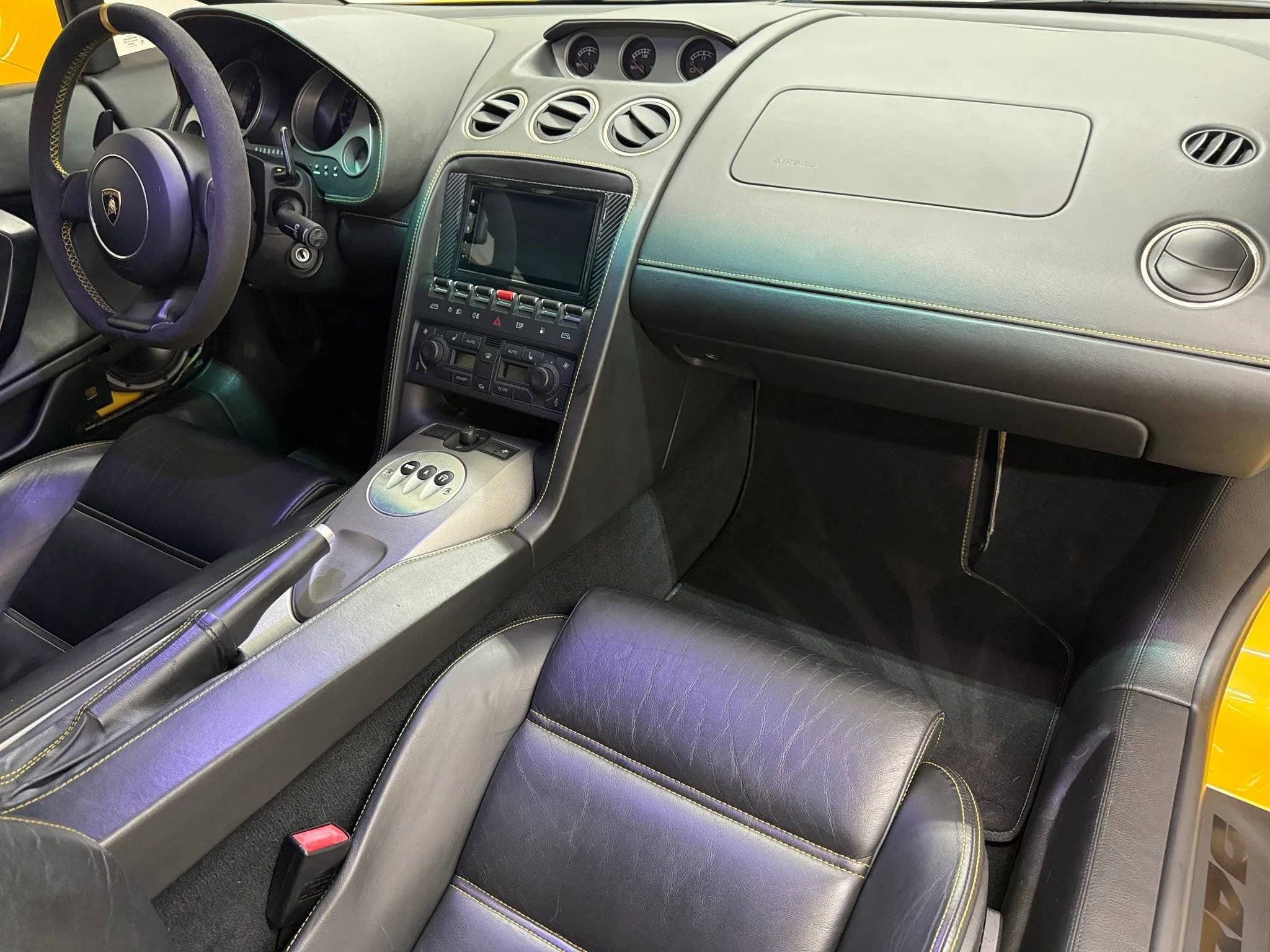 Used 2006 Lamborghini Gallardo AWD/4WD image 9