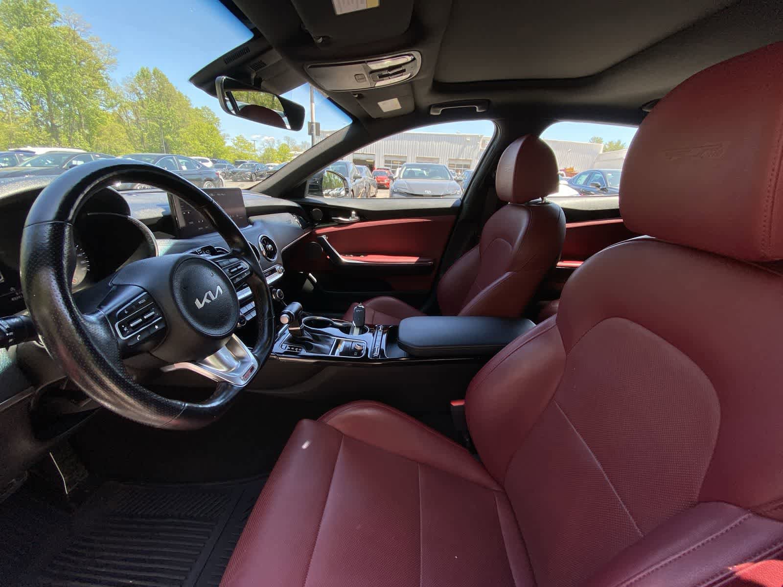 Used 2022 Kia Stinger GT-Line w/ Sun & Sound Package AWD/4WD image 21