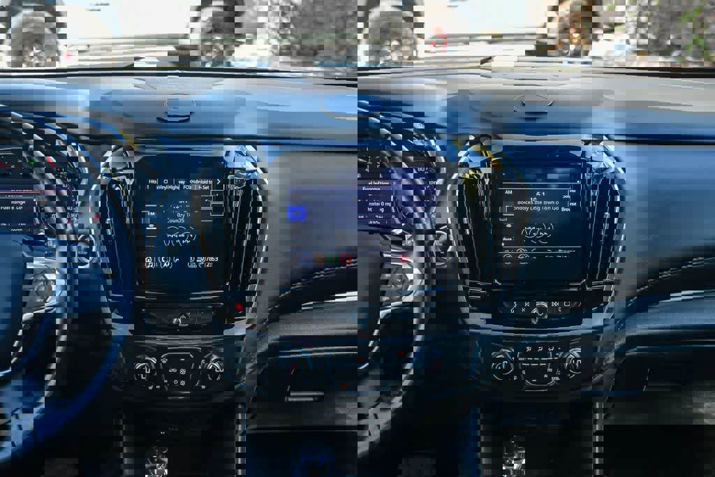 Used 2020 Chevrolet Traverse RS w/ LPO, Cargo Package image 13