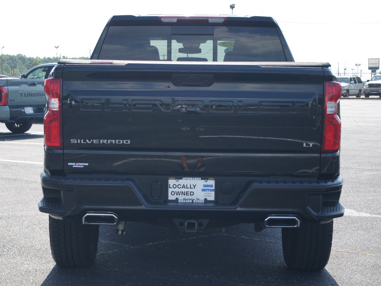 Used 2025 Chevrolet Silverado 1500 LT Trail Boss w/ Convenience Package II AWD/4WD image 3