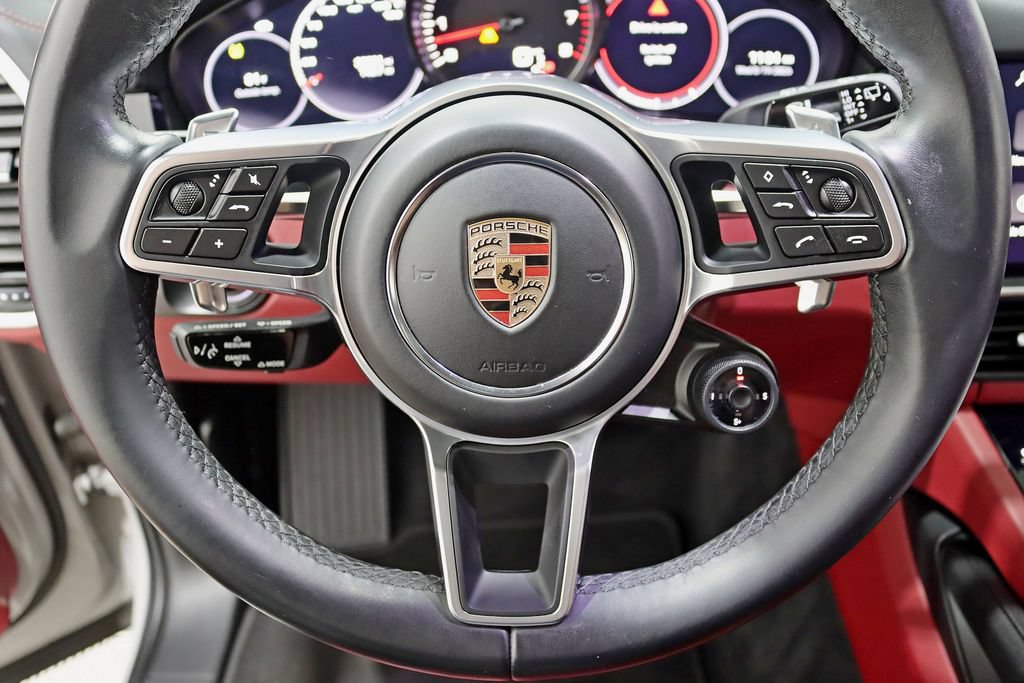 Used 2023 Porsche Cayenne S AWD/4WD image 11