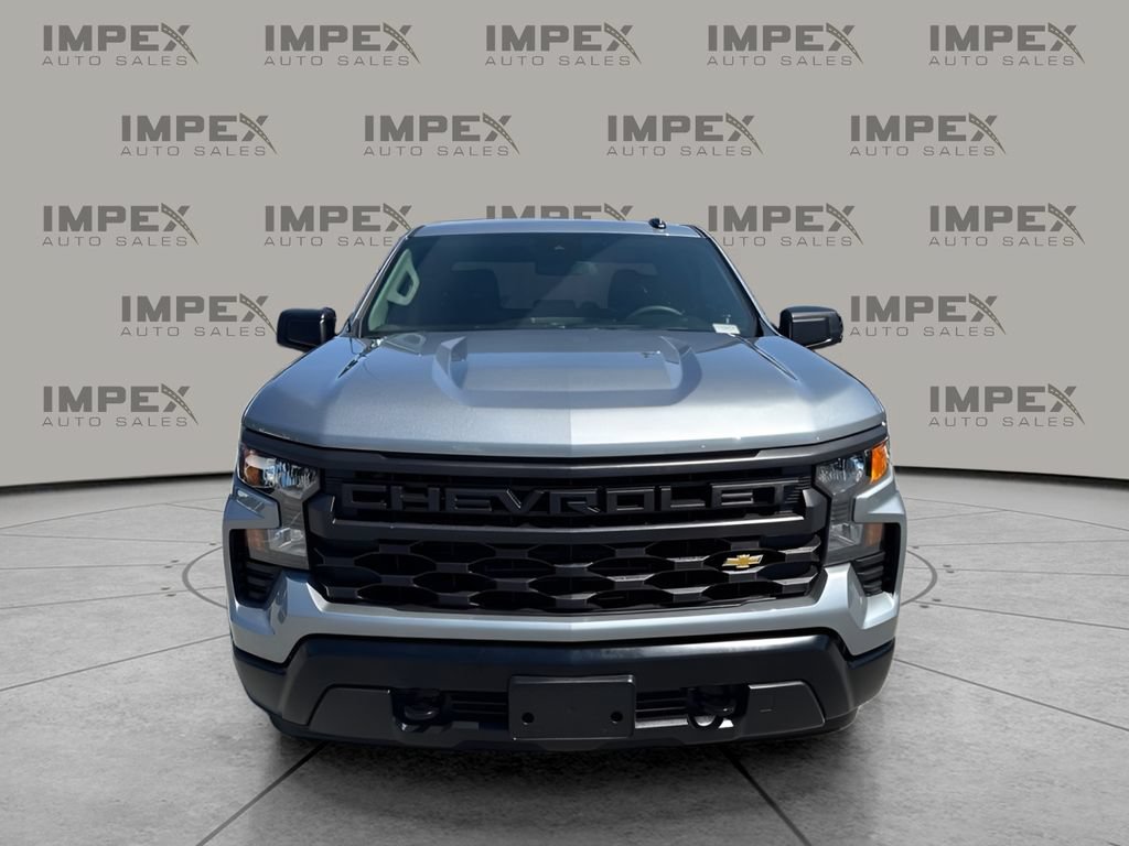 Used 2025 Chevrolet Silverado 1500 W/T w/ Trailering Package RWD image 9