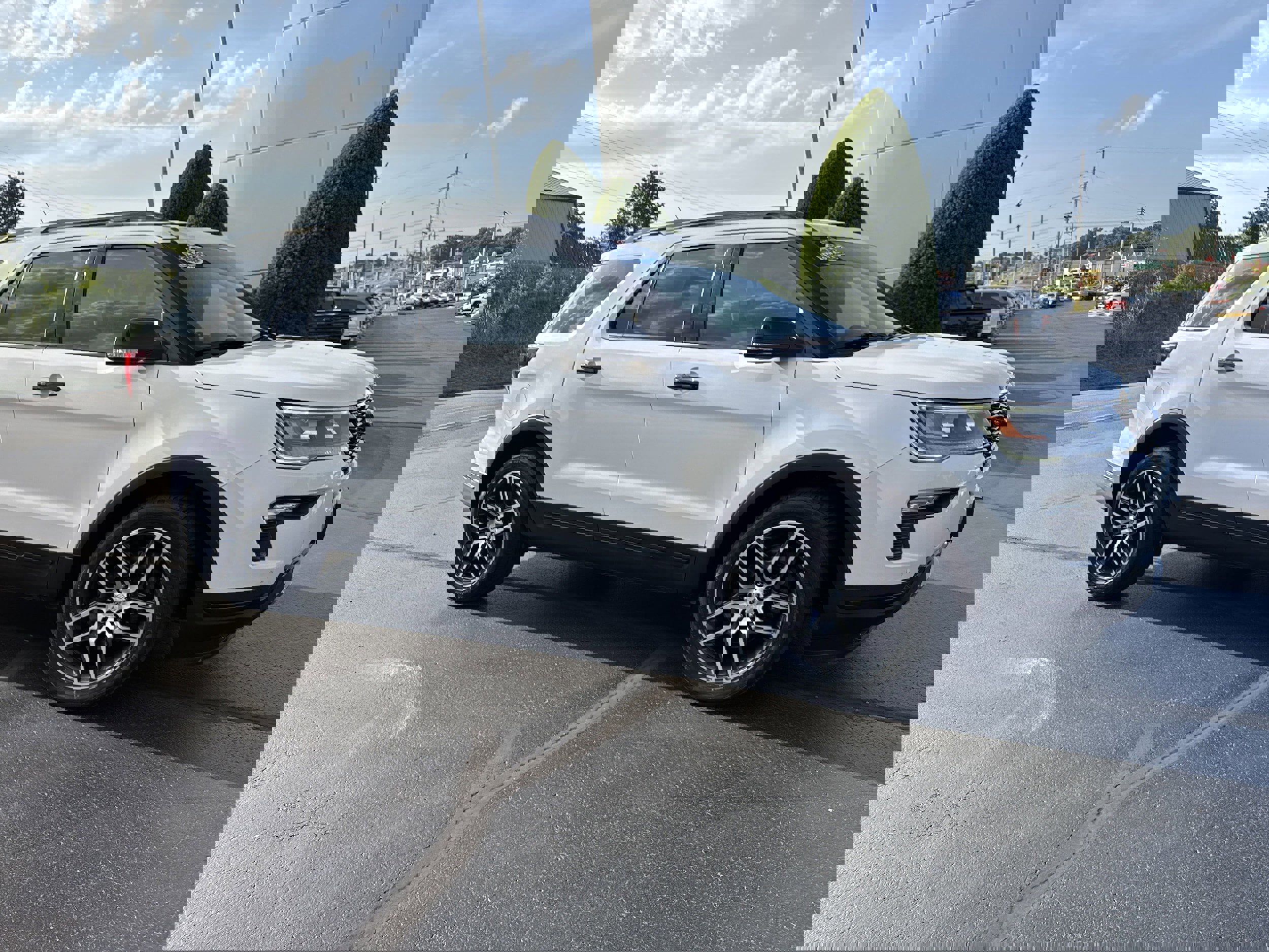 Used 2019 Ford Explorer Sport video 1