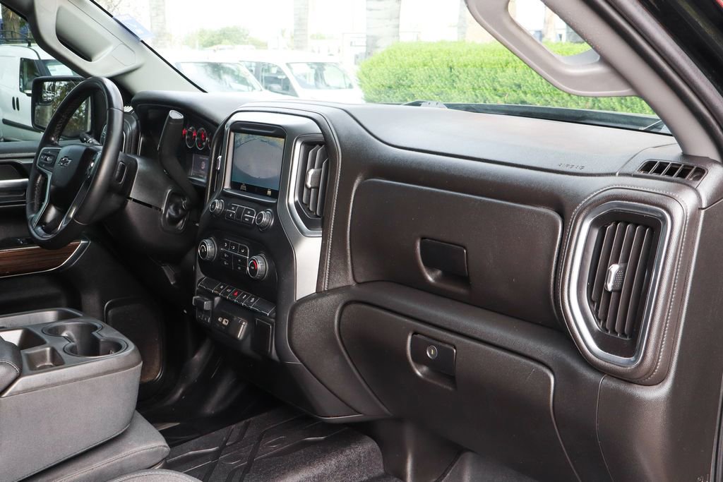 Used 2019 Chevrolet Silverado 1500 LT Trail Boss AWD/4WD image 40