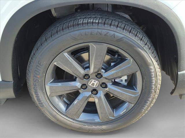 New 2026 Honda Pilot Sport image 9