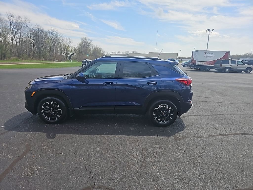 Used 2023 Chevrolet TrailBlazer LT FWD image 4