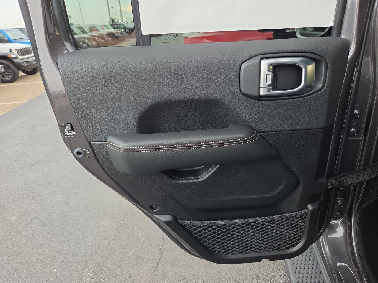 New 2026 Jeep Wrangler Unlimited Sahara AWD/4WD image 16