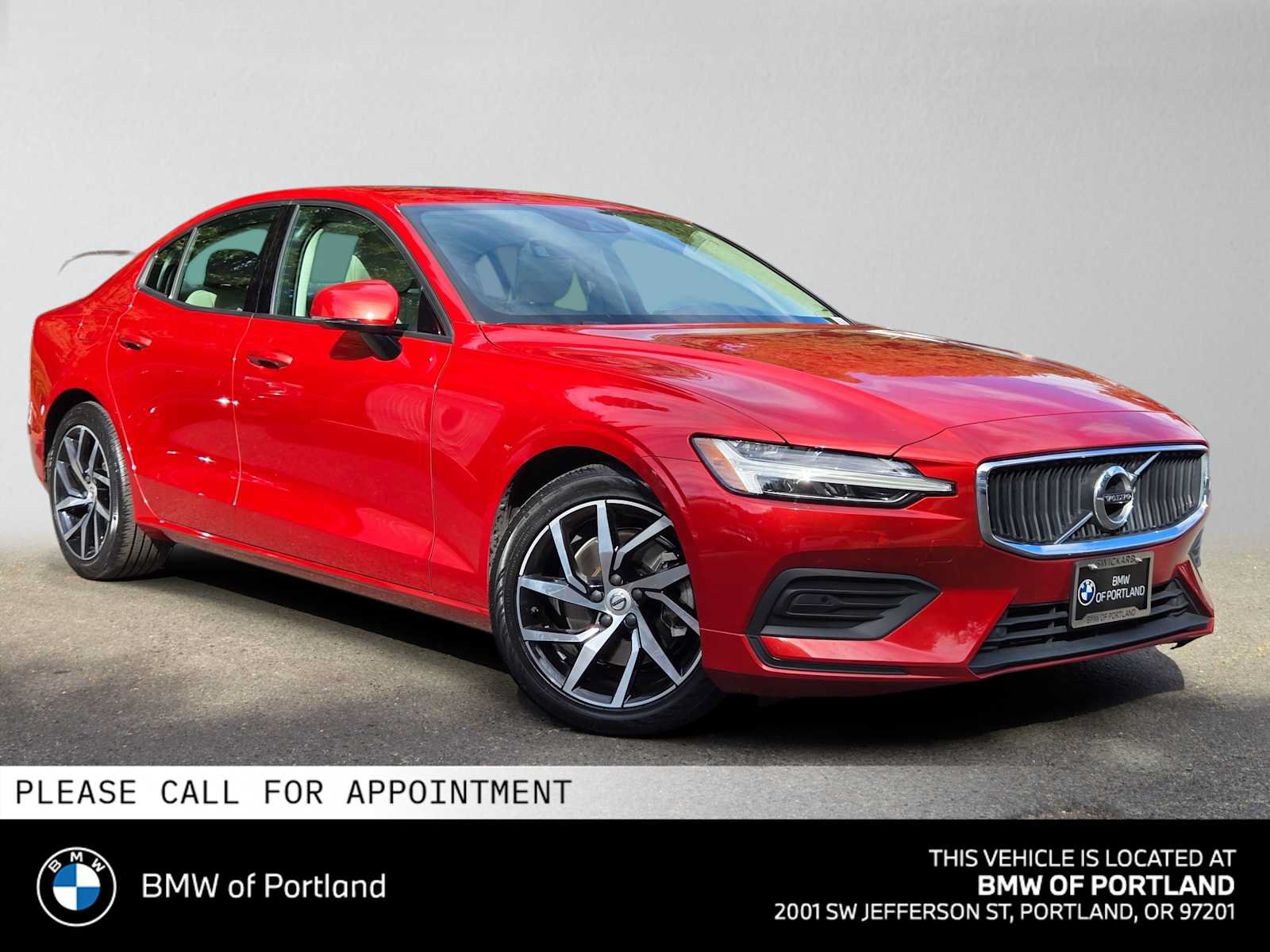 Used 2020 Volvo S60 T5 Momentum w/ Premium Package