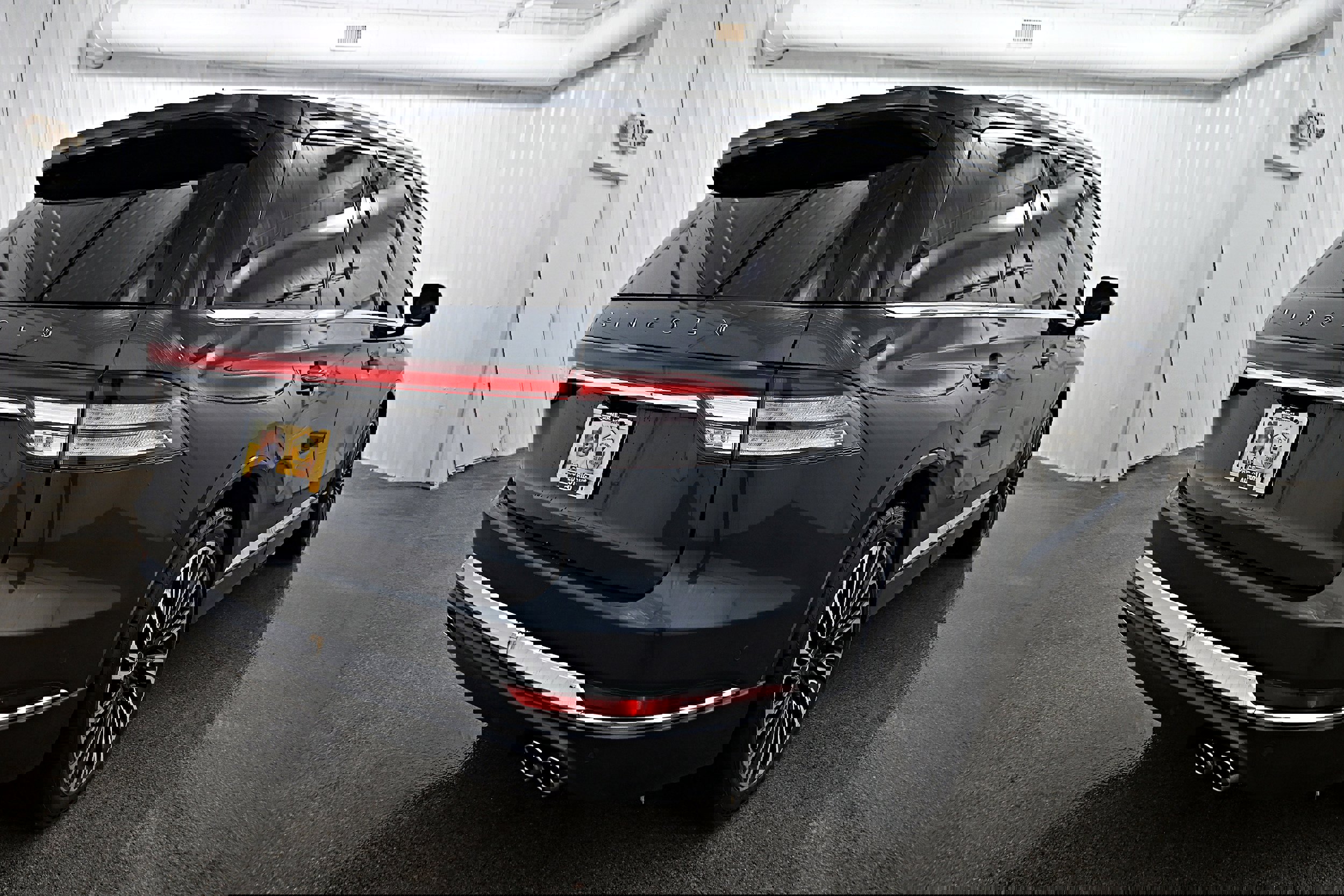 Used 2020 Lincoln Aviator Black Label w/ Dynamic Handling Package image 44