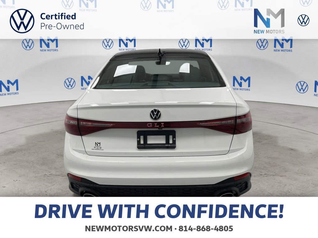 Used 2025 Volkswagen Jetta GLI Autobahn image 3