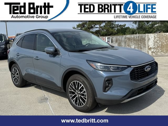 Used 2025 Ford Escape SE w/ PHEV Premium Package FWD image 1
