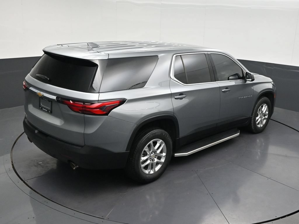 Used 2023 Chevrolet Traverse LS FWD image 20
