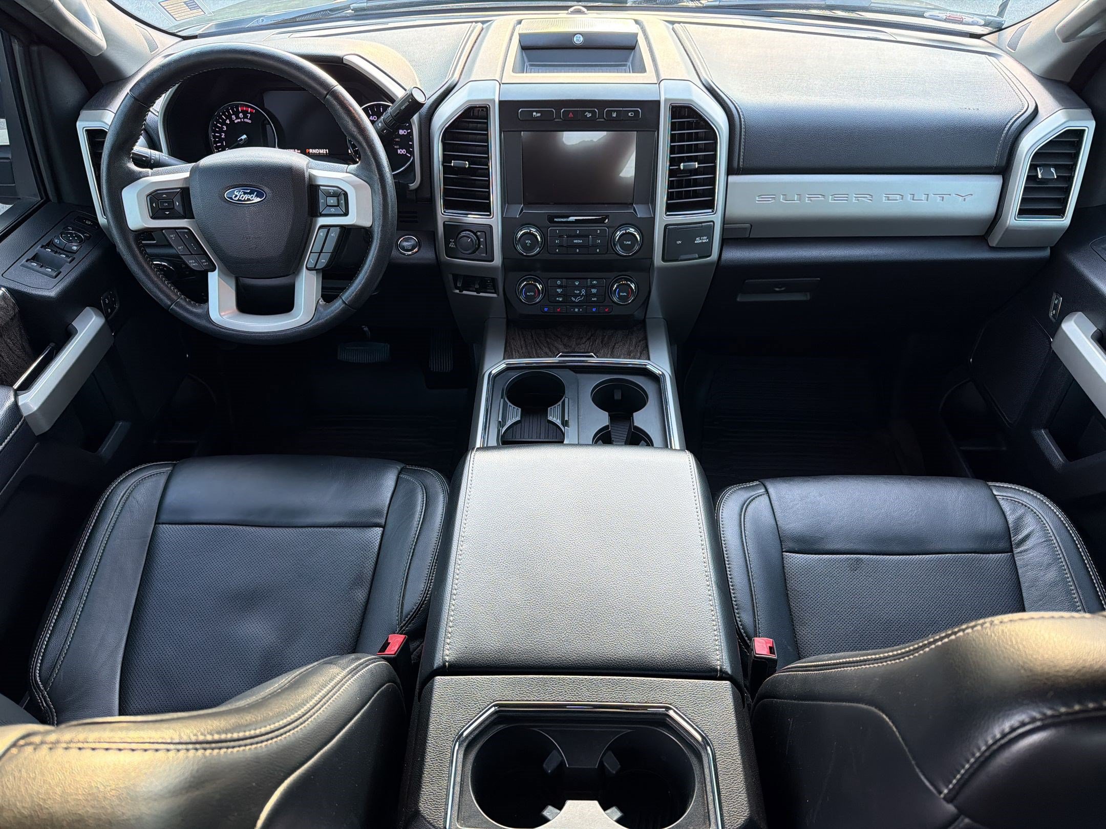 Certified 2019 Ford F250 Lariat w/ Lariat Ultimate Package AWD/4WD image 17