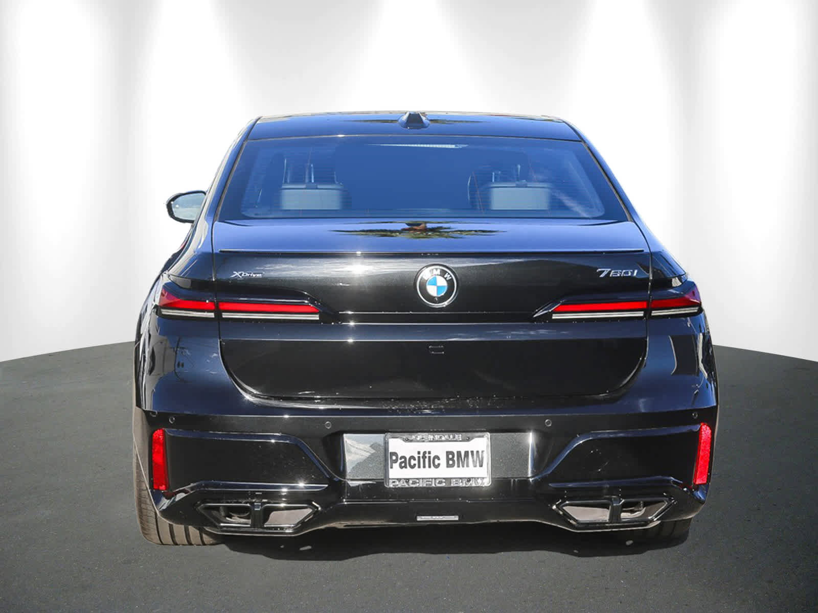 New 2026 BMW 760i xDrive w/ Executive Package image 5