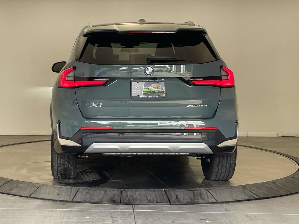 New 2027 BMW X1 xDrive28i AWD/4WD image 4