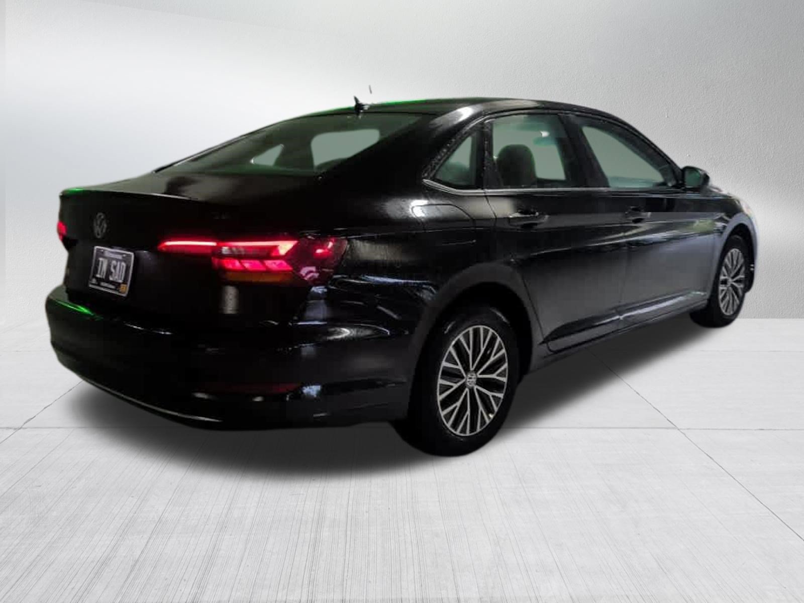 Used 2019 Volkswagen Jetta SE FWD image 7