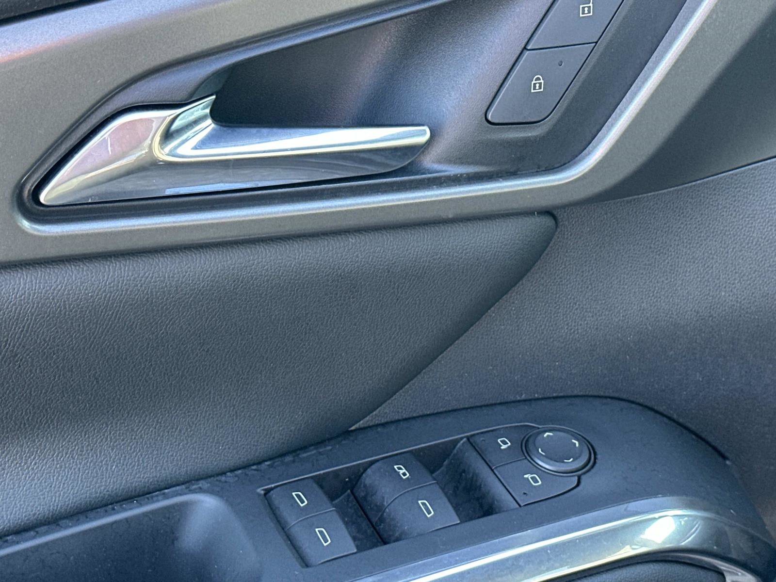 Certified 2024 Chevrolet Traverse LT image 18