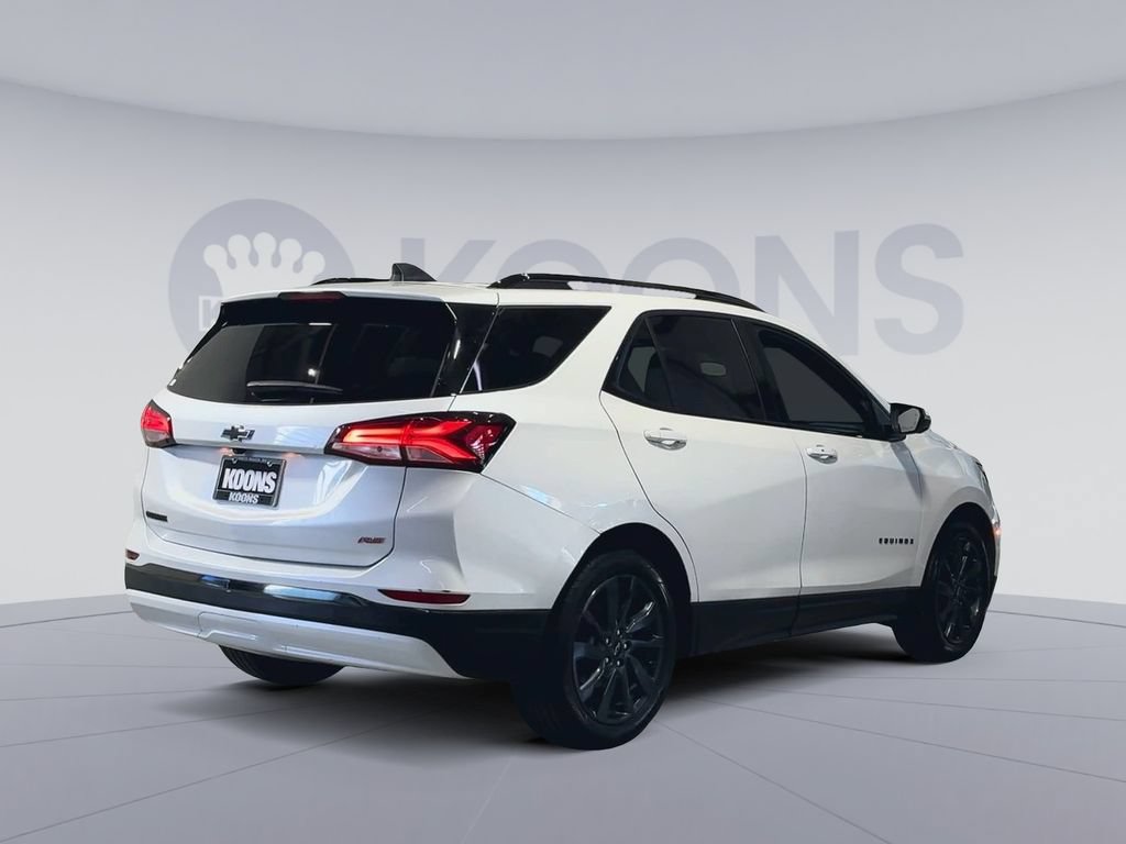 Used 2023 Chevrolet Equinox RS w/ RS Leather Package FWD image 11