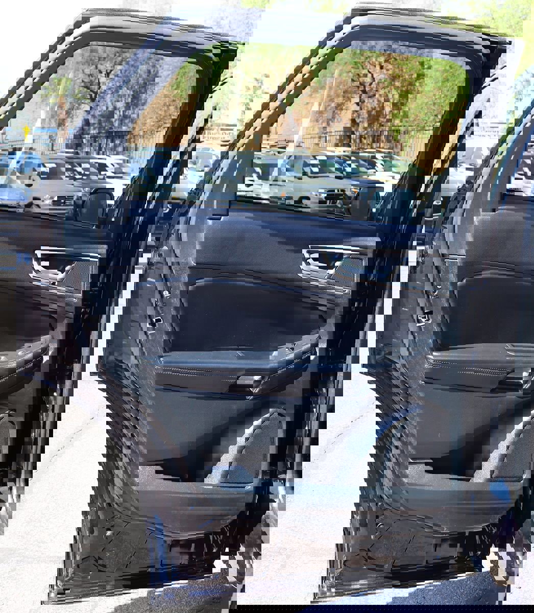 Used 2024 Ford Edge SEL image 30